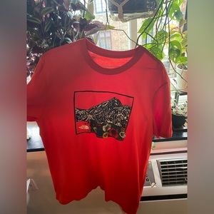 Men’s North Face Shirt